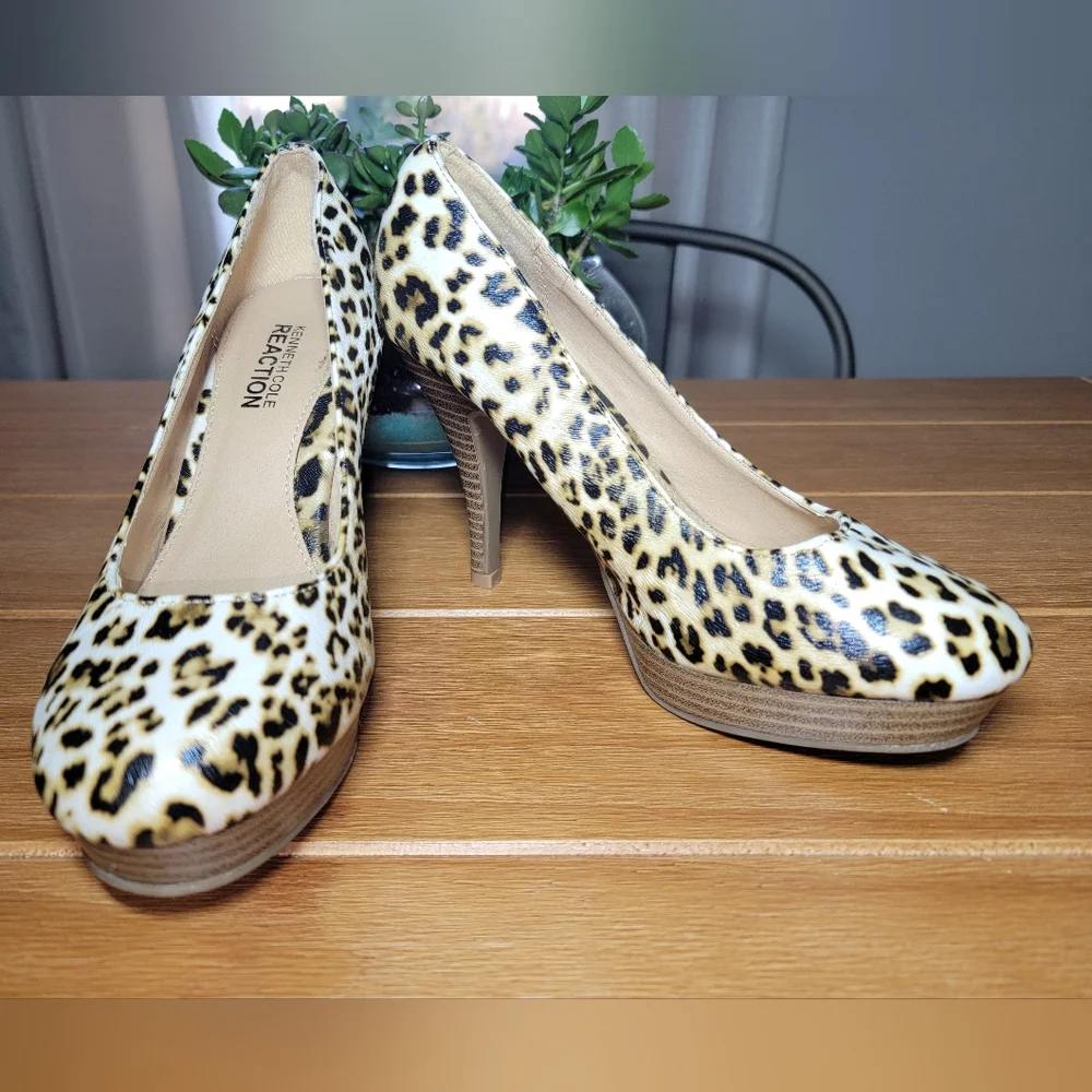 Kenneth Cole Reaction Leopard Print‎ Heels - Size 7.5
